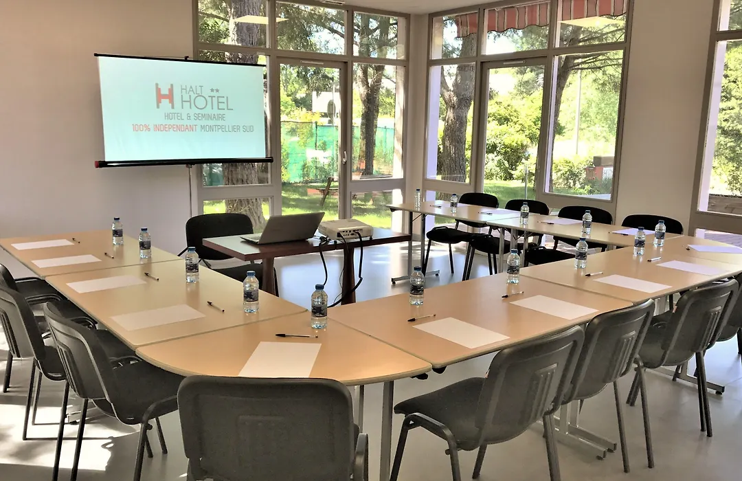 Halt Hotel-1