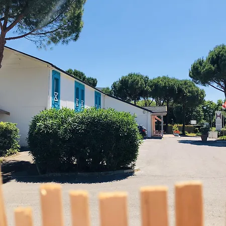 Halt Hotel-3