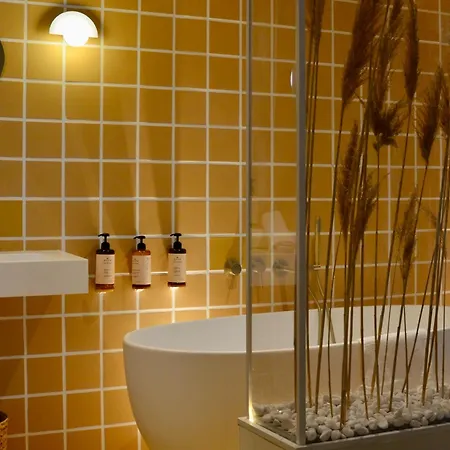Hotel M Soleil - Montpellier Centre Saint Roch-3